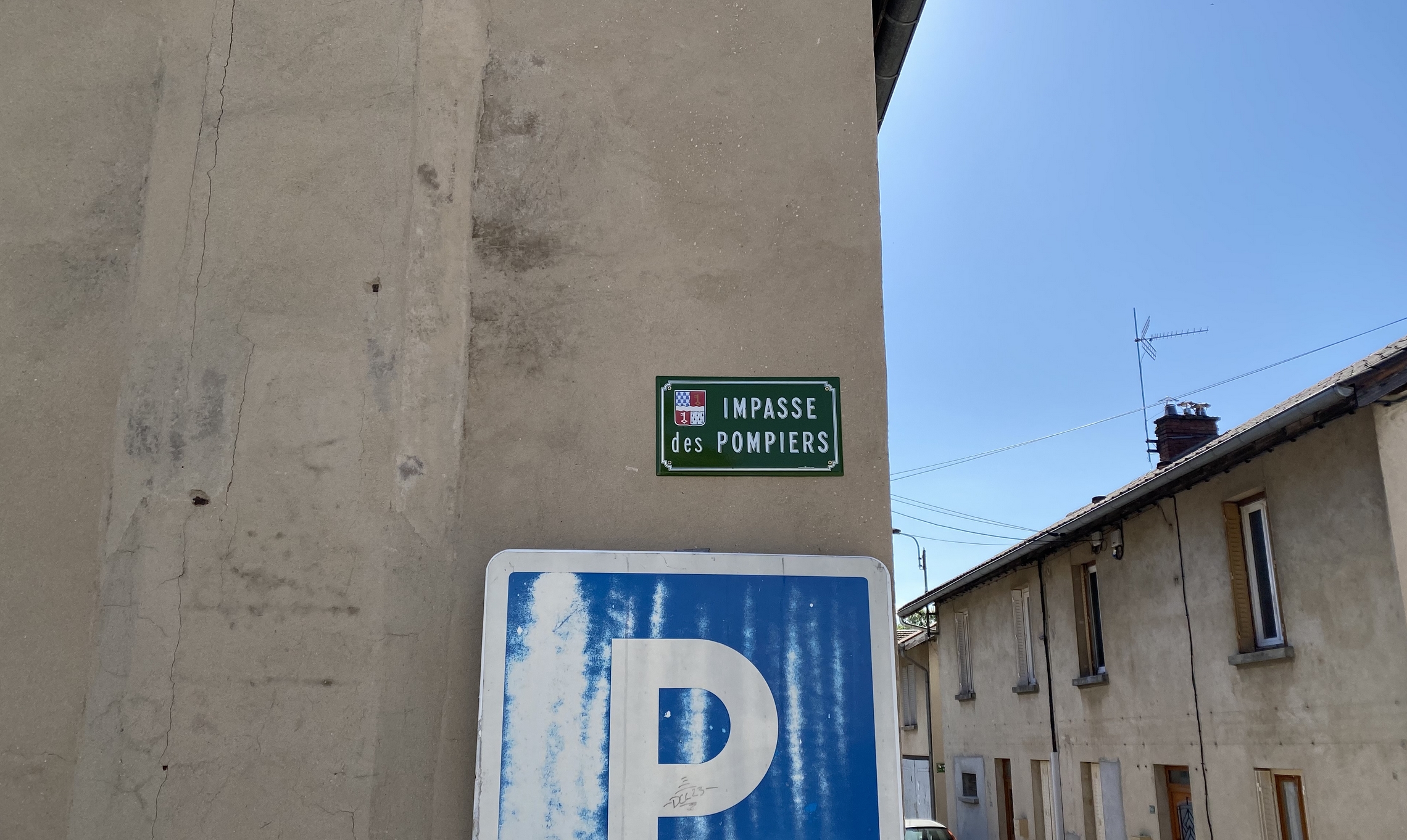 Les Plaques De Rue Bienvenue à Priay 